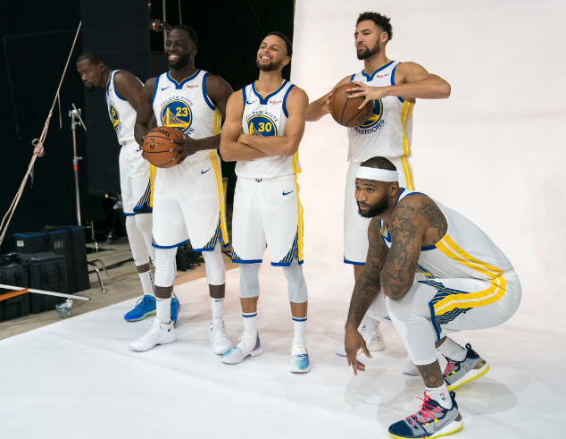 九游网页版-包含里程碑夜!波特兰开拓者状态回暖;NBA总决赛今夜刷纪录;球迷炸锅;训练强度明显提升的词条