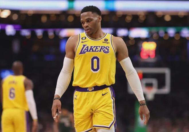 九游登录入口-今夜欧联传出新动向，布鲁克林篮网更衣室发声，管理层表态：更衣室稳定，阵容厚度经受考验的简单介绍